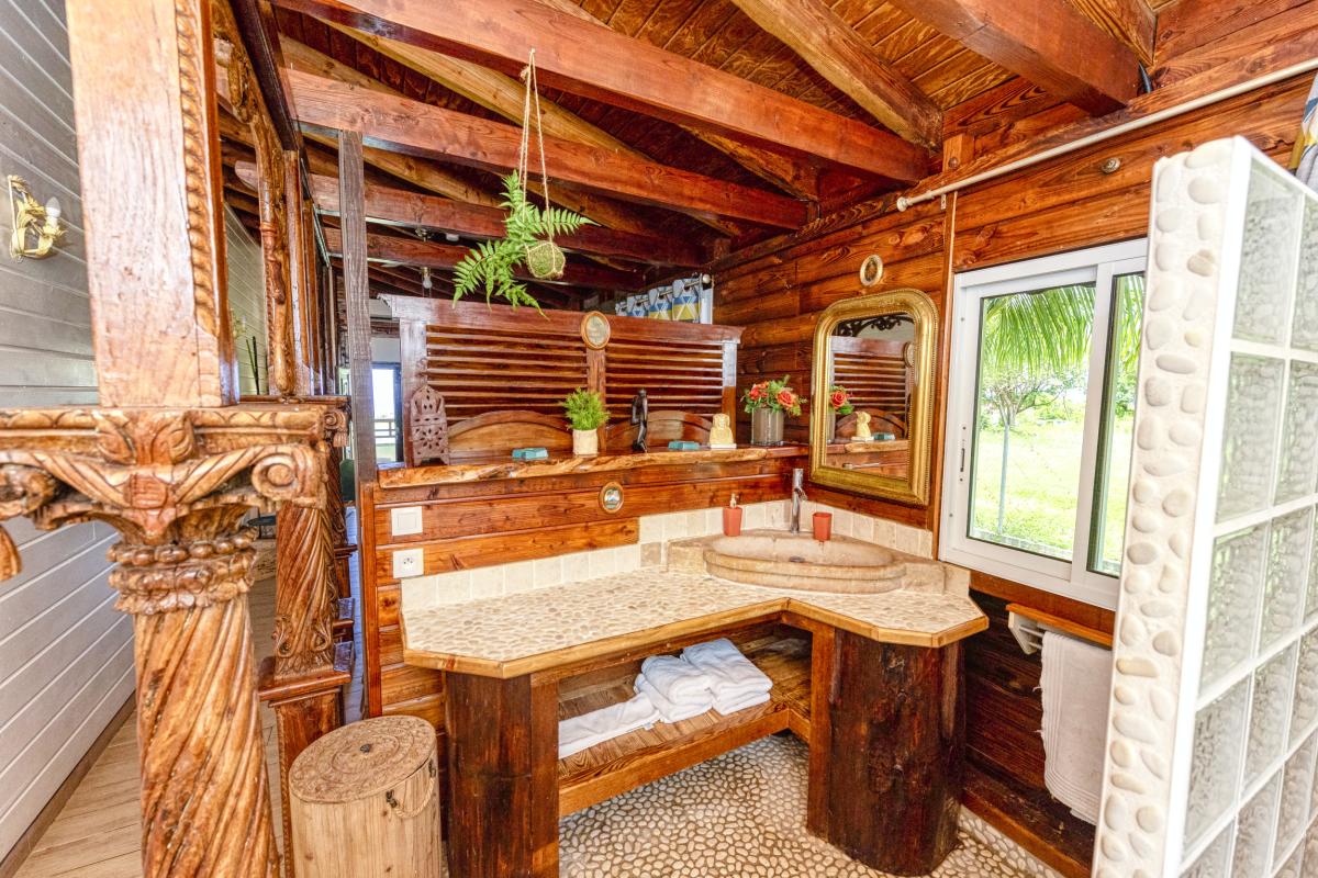 17.Location villa piscine Marie Galante Guadeloupe_Chambre 1